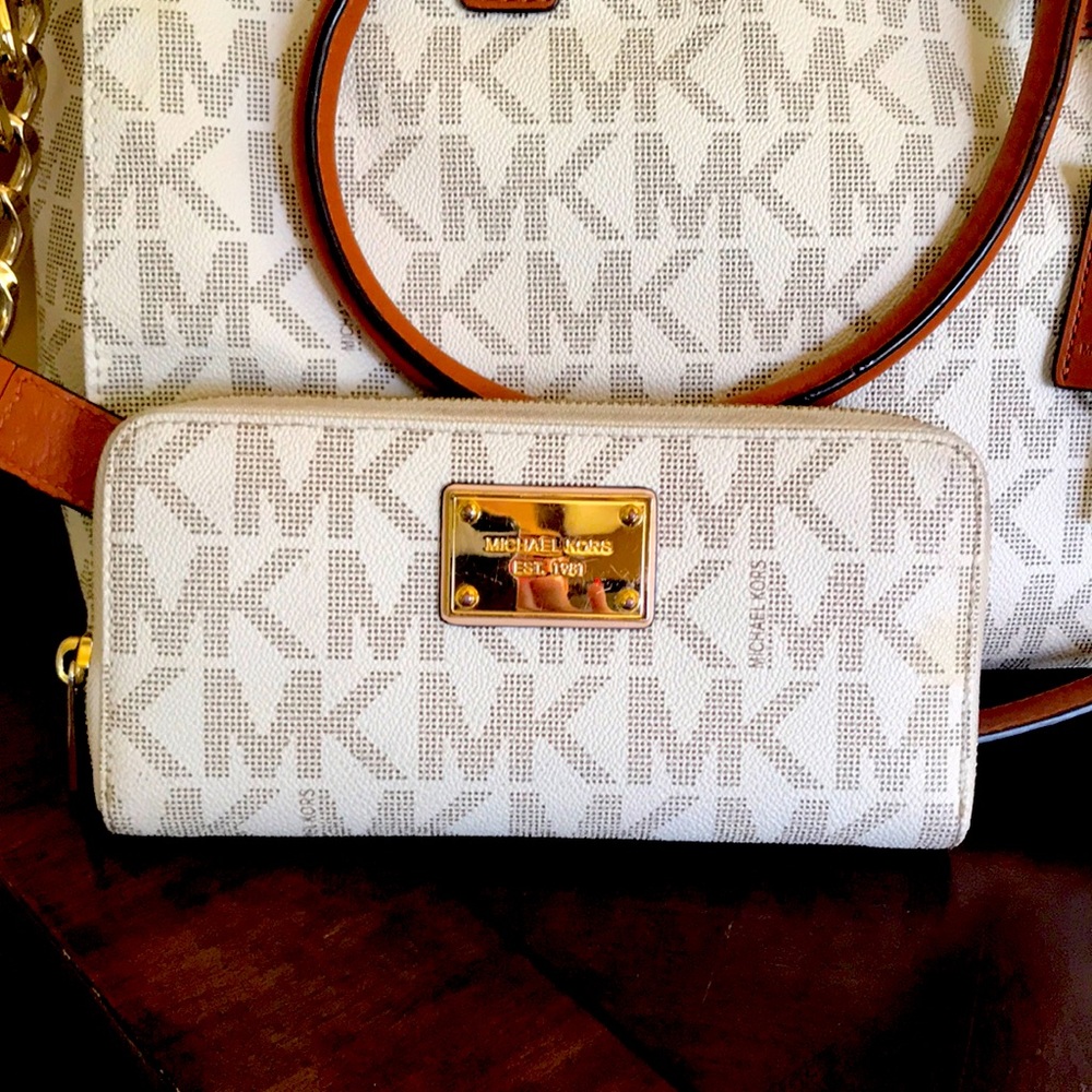 MICHAEL KORS Wallet